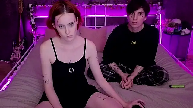 Danny_loves_Mary élő XXX-chatje