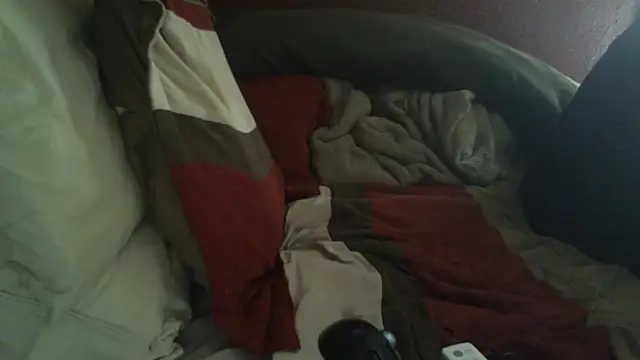 immikew1975 Show in webcam