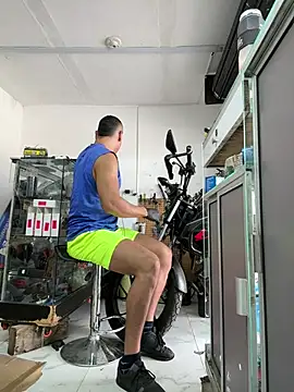 Paul22cm-: απευθείας συνομιλία ΧΧΧ
