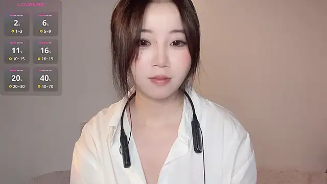 77-VickyのライブXXXチャット