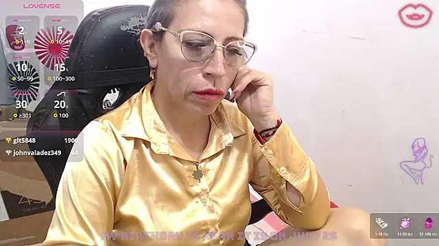 Chayla_Ruiz Chat XXX in diretta