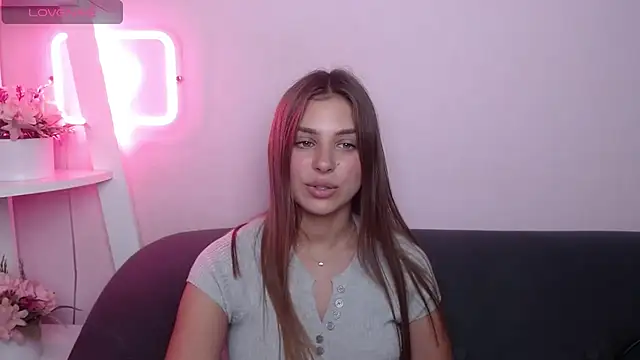 دردشة MilanaAngelAs الجنسية المباشرة