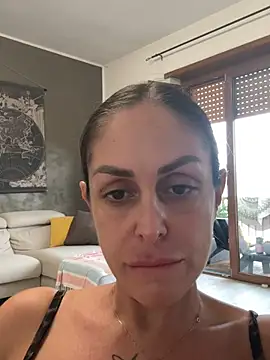 AmandaArt Chat XXX in diretta