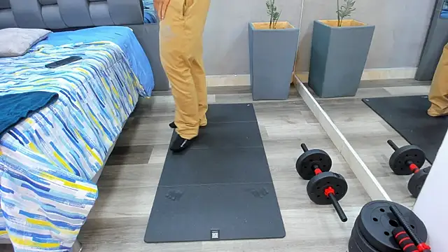 XXX chat uživo modela Charlie___Musk