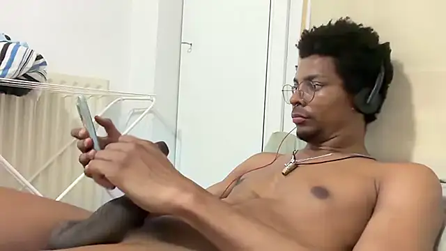 HoleBreeder Live XXX-chat