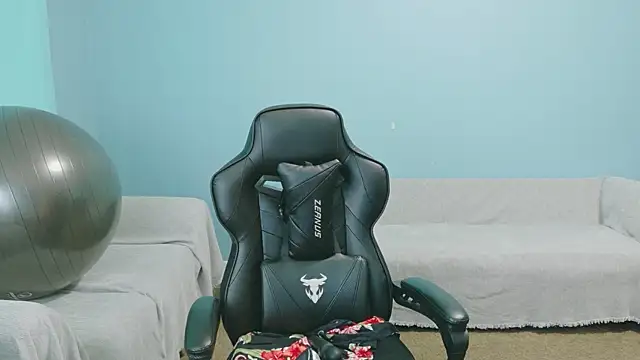 TreeJeannen Live XXX chat