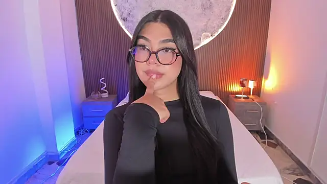 RoseCassie's Live XXX Chat