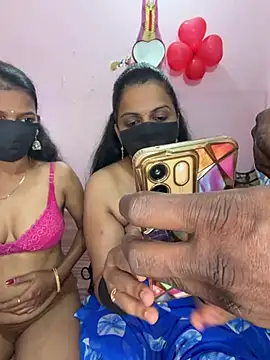 Payal_143 live XXX chat