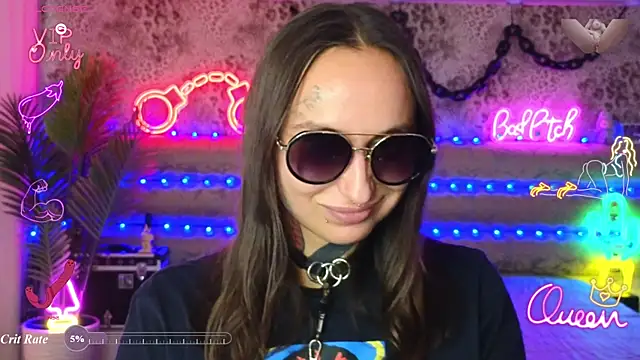 Cool_Freak_ Chat XXX in diretta