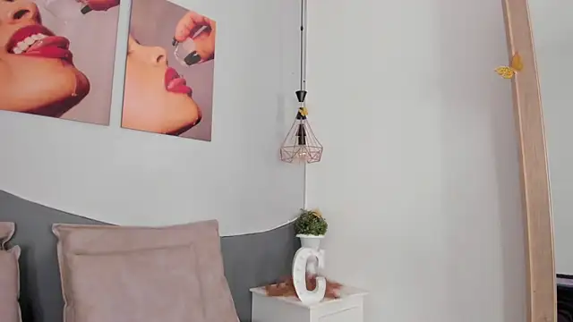 CannelaSmithn Live XXX chat