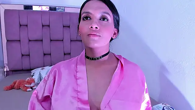 trissha_xk1 Chat XXX in diretta
