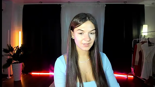 Chat XXX en directo de luna_lust_212
