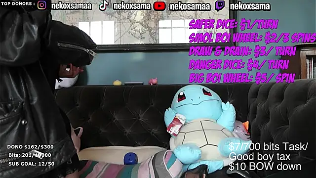 NekoxSama élő XXX-chatje