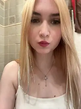 Živý XXX chat MarlboroWeb