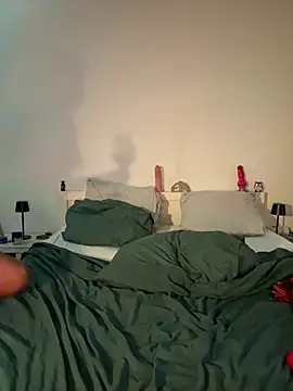 Chat XXX en directo de Cherry-Muse