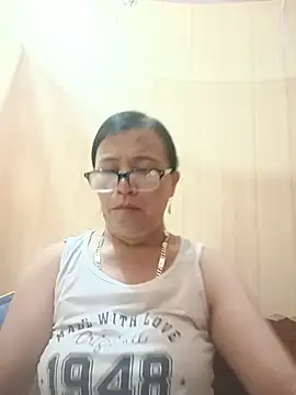 Chilly-wet's Live XXX Chat