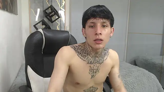 Chat XXX en directo de Cry_thereal