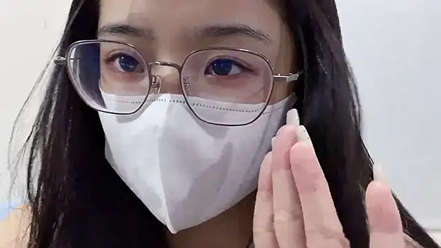 LHeart 即時 XXX 聊天