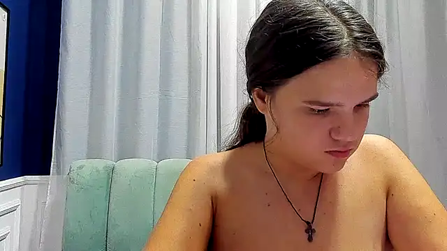 Chatroom XXX en direct de AdeleCruz