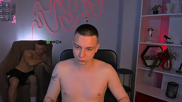 Chat XXX ao vivo de mike_crist