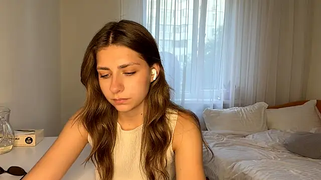 Adrll_Cute's Live XXX Chat