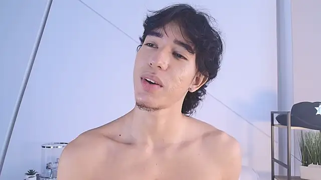 XXX chat uživo modela rick_flame0