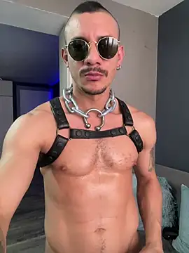 lazzon_bastion Live XXX-Chat