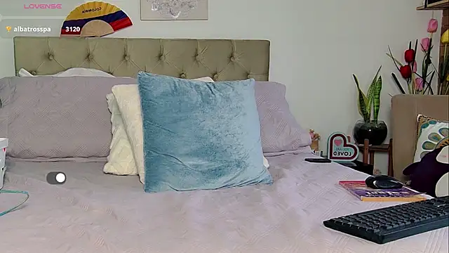 yanella_fire 现场XXX聊天