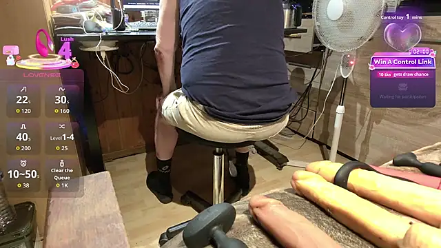 misteryman1956's Live XXX Chat