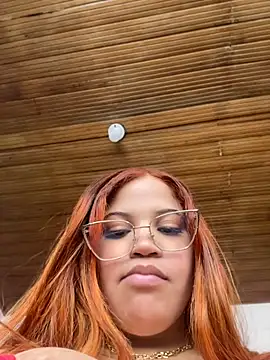 AriTits Chat XXX live