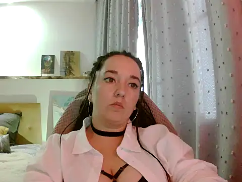 Kelira's Live XXX Chat