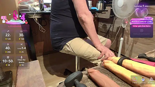 misteryman1956's Live XXX Chat