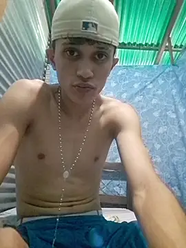 Jay_Boy_ élő XXX-chatje