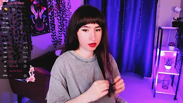 Lily_xBabe's Live XXX Chat
