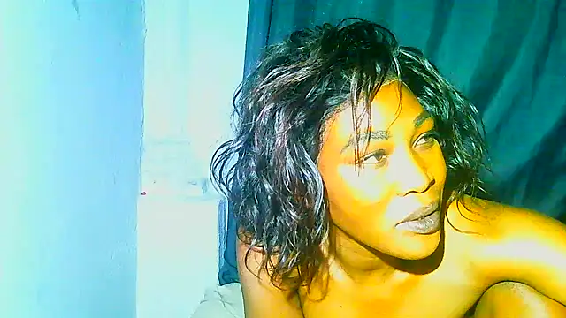 Chat XXX en directo de freaky_naughty