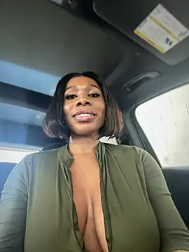 XXX chat uživo modela Belle___