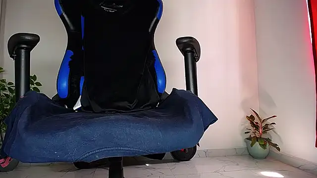 Онлайн чат XXX MAXJONES_2