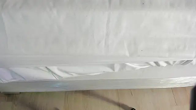 chloe_larson élő XXX-chatje