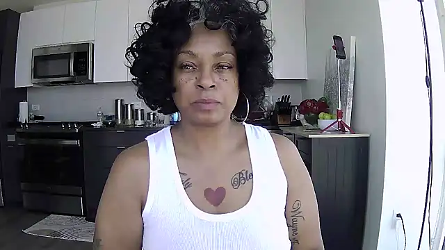 MSweetLindaParks' Live XXX Chat