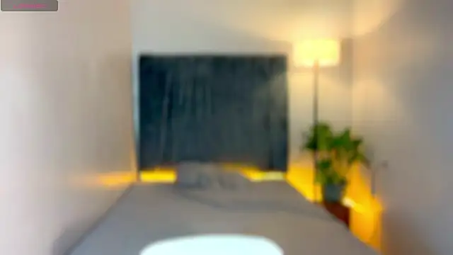 wiggle_nibble: απευθείας συνομιλία ΧΧΧ