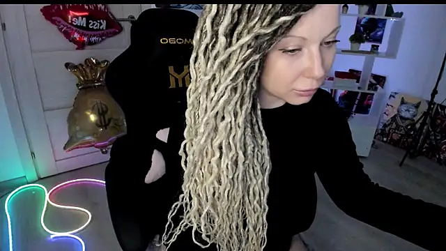 HoneySallyMoore Chat XXX in diretta