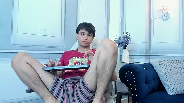 Chat XXX en directo de Elioth_18