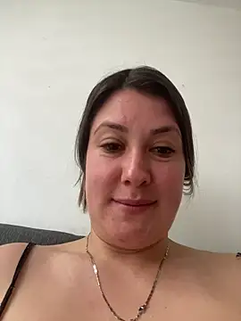 Abby-LS Adlı Modelin Canlı XXX Sohbeti