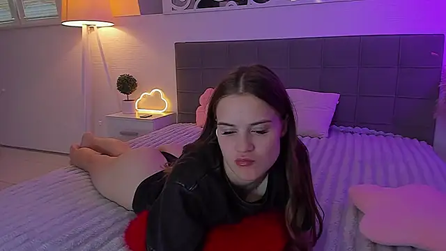 LuisaClover 라이브 XXX 채팅