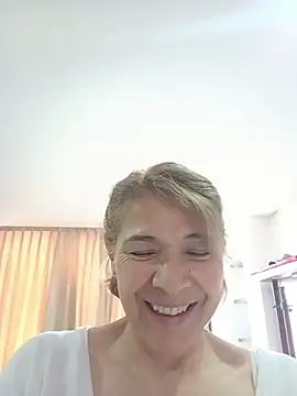 MiaIsabela_ 即時 XXX 聊天