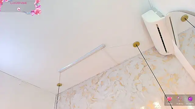 ariannaruiz Chat XXX live