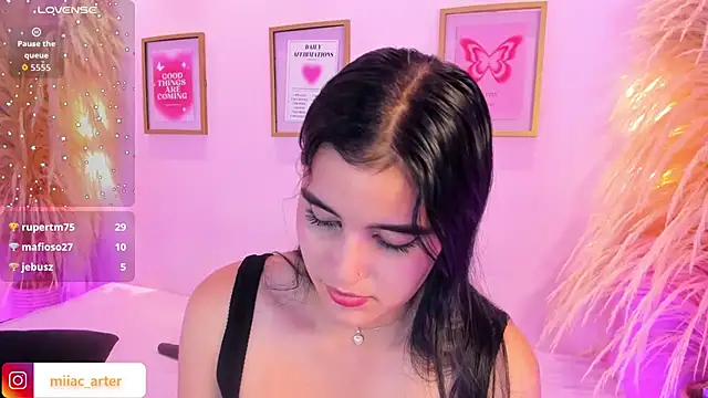 MiaaCarter_ Adlı Modelin Canlı XXX Sohbeti