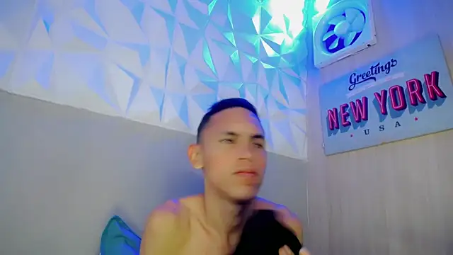 sombra_18's Live XXX Chat