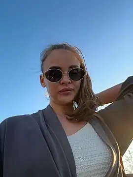 KristiRich's Live XXX Chat