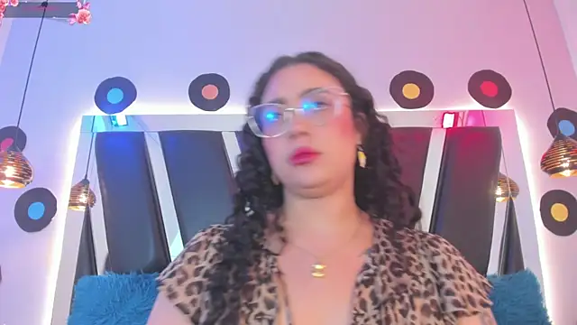 XXX chat uživo modela antonelllepiercee